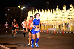BIB: 28420
                            <button type="button" onclick="openModal(14185908)" class="btn btn-primary btn-sm float-right btn-popup" data-toggle="modal" data-target=".modal-high-quality">
                        <i class="fas fa-shopping-cart"></i> Add to Cart
                    </button>
                                            <button type="button" onclick="isThisMe(14185908, true)" class="btn btn-success btn-sm float-right btn-popup btn-isme hidden" data-toggle="tooltip" data-placement="bottom" title="นี่คือรูปของคุณใช่ไหม คลิกที่นี่เพื่อเอาเข้าอัลบั้ม">
                        <i class="fas fa-plus"></i> Add to album
                    </button>
                    <button type="button" onclick="isThisMe(14185908, false)" class="btn btn-warning btn-sm float-right btn-popup btn-isnotme hidden">
                        <i class="fas fa-ban"></i> Remove from album
                    </button>