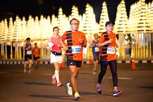 BIB: 5912, 47741
                            <button type="button" onclick="openModal(14801618)" class="btn btn-primary btn-sm float-right btn-popup" data-toggle="modal" data-target=".modal-high-quality">
                        <i class="fas fa-shopping-cart"></i> Add to Cart
                    </button>
                                            <button type="button" onclick="isThisMe(14801618, true)" class="btn btn-success btn-sm float-right btn-popup btn-isme hidden" data-toggle="tooltip" data-placement="bottom" title="นี่คือรูปของคุณใช่ไหม คลิกที่นี่เพื่อเอาเข้าอัลบั้ม">
                        <i class="fas fa-plus"></i> Add to album
                    </button>
                    <button type="button" onclick="isThisMe(14801618, false)" class="btn btn-warning btn-sm float-right btn-popup btn-isnotme hidden">
                        <i class="fas fa-ban"></i> Remove from album
                    </button>