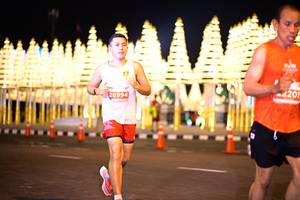 BIB: 4201, 26994
                            <button type="button" onclick="openModal(14124624)" class="btn btn-primary btn-sm float-right btn-popup" data-toggle="modal" data-target=".modal-high-quality">
                        <i class="fas fa-shopping-cart"></i> Add to Cart
                    </button>
                                            <button type="button" onclick="isThisMe(14124624, true)" class="btn btn-success btn-sm float-right btn-popup btn-isme hidden" data-toggle="tooltip" data-placement="bottom" title="นี่คือรูปของคุณใช่ไหม คลิกที่นี่เพื่อเอาเข้าอัลบั้ม">
                        <i class="fas fa-plus"></i> Add to album
                    </button>
                    <button type="button" onclick="isThisMe(14124624, false)" class="btn btn-warning btn-sm float-right btn-popup btn-isnotme hidden">
                        <i class="fas fa-ban"></i> Remove from album
                    </button>
