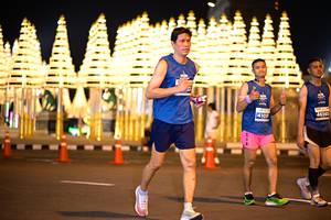 BIB: 410, 46565
                            <button type="button" onclick="openModal(14609469)" class="btn btn-primary btn-sm float-right btn-popup" data-toggle="modal" data-target=".modal-high-quality">
                        <i class="fas fa-shopping-cart"></i> Add to Cart
                    </button>
                                            <button type="button" onclick="isThisMe(14609469, true)" class="btn btn-success btn-sm float-right btn-popup btn-isme hidden" data-toggle="tooltip" data-placement="bottom" title="นี่คือรูปของคุณใช่ไหม คลิกที่นี่เพื่อเอาเข้าอัลบั้ม">
                        <i class="fas fa-plus"></i> Add to album
                    </button>
                    <button type="button" onclick="isThisMe(14609469, false)" class="btn btn-warning btn-sm float-right btn-popup btn-isnotme hidden">
                        <i class="fas fa-ban"></i> Remove from album
                    </button>