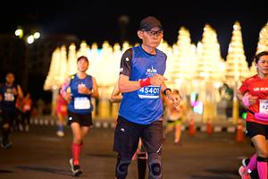 BIB: 45401
                            <button type="button" onclick="openModal(14783055)" class="btn btn-primary btn-sm float-right btn-popup" data-toggle="modal" data-target=".modal-high-quality">
                        <i class="fas fa-shopping-cart"></i> Add to Cart
                    </button>
                                            <button type="button" onclick="isThisMe(14783055, true)" class="btn btn-success btn-sm float-right btn-popup btn-isme hidden" data-toggle="tooltip" data-placement="bottom" title="นี่คือรูปของคุณใช่ไหม คลิกที่นี่เพื่อเอาเข้าอัลบั้ม">
                        <i class="fas fa-plus"></i> Add to album
                    </button>
                    <button type="button" onclick="isThisMe(14783055, false)" class="btn btn-warning btn-sm float-right btn-popup btn-isnotme hidden">
                        <i class="fas fa-ban"></i> Remove from album
                    </button>