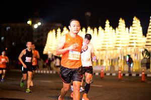 BIB: 2398
                            <button type="button" onclick="openModal(14188441)" class="btn btn-primary btn-sm float-right btn-popup" data-toggle="modal" data-target=".modal-high-quality">
                        <i class="fas fa-shopping-cart"></i> Add to Cart
                    </button>
                                            <button type="button" onclick="isThisMe(14188441, true)" class="btn btn-success btn-sm float-right btn-popup btn-isme hidden" data-toggle="tooltip" data-placement="bottom" title="นี่คือรูปของคุณใช่ไหม คลิกที่นี่เพื่อเอาเข้าอัลบั้ม">
                        <i class="fas fa-plus"></i> Add to album
                    </button>
                    <button type="button" onclick="isThisMe(14188441, false)" class="btn btn-warning btn-sm float-right btn-popup btn-isnotme hidden">
                        <i class="fas fa-ban"></i> Remove from album
                    </button>