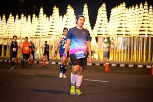BIB: 40421
                            <button type="button" onclick="openModal(14935709)" class="btn btn-primary btn-sm float-right btn-popup" data-toggle="modal" data-target=".modal-high-quality">
                        <i class="fas fa-shopping-cart"></i> Add to Cart
                    </button>
                                            <button type="button" onclick="isThisMe(14935709, true)" class="btn btn-success btn-sm float-right btn-popup btn-isme hidden" data-toggle="tooltip" data-placement="bottom" title="นี่คือรูปของคุณใช่ไหม คลิกที่นี่เพื่อเอาเข้าอัลบั้ม">
                        <i class="fas fa-plus"></i> Add to album
                    </button>
                    <button type="button" onclick="isThisMe(14935709, false)" class="btn btn-warning btn-sm float-right btn-popup btn-isnotme hidden">
                        <i class="fas fa-ban"></i> Remove from album
                    </button>