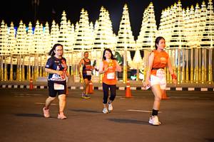 BIB: 2824, 250, 22814
                            <button type="button" onclick="openModal(14775835)" class="btn btn-primary btn-sm float-right btn-popup" data-toggle="modal" data-target=".modal-high-quality">
                        <i class="fas fa-shopping-cart"></i> Add to Cart
                    </button>
                                            <button type="button" onclick="isThisMe(14775835, true)" class="btn btn-success btn-sm float-right btn-popup btn-isme hidden" data-toggle="tooltip" data-placement="bottom" title="นี่คือรูปของคุณใช่ไหม คลิกที่นี่เพื่อเอาเข้าอัลบั้ม">
                        <i class="fas fa-plus"></i> Add to album
                    </button>
                    <button type="button" onclick="isThisMe(14775835, false)" class="btn btn-warning btn-sm float-right btn-popup btn-isnotme hidden">
                        <i class="fas fa-ban"></i> Remove from album
                    </button>