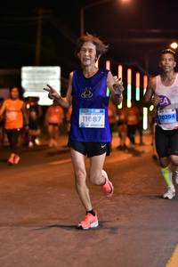 BIB: 11687, 10294
                            <button type="button" onclick="openModal(14216579)" class="btn btn-primary btn-sm float-right btn-popup" data-toggle="modal" data-target=".modal-high-quality">
                        <i class="fas fa-shopping-cart"></i> Add to Cart
                    </button>
                                            <button type="button" onclick="isThisMe(14216579, true)" class="btn btn-success btn-sm float-right btn-popup btn-isme hidden" data-toggle="tooltip" data-placement="bottom" title="นี่คือรูปของคุณใช่ไหม คลิกที่นี่เพื่อเอาเข้าอัลบั้ม">
                        <i class="fas fa-plus"></i> Add to album
                    </button>
                    <button type="button" onclick="isThisMe(14216579, false)" class="btn btn-warning btn-sm float-right btn-popup btn-isnotme hidden">
                        <i class="fas fa-ban"></i> Remove from album
                    </button>
