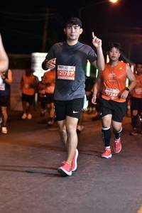 BIB: 2178, 27242
                            <button type="button" onclick="openModal(13779562)" class="btn btn-primary btn-sm float-right btn-popup" data-toggle="modal" data-target=".modal-high-quality">
                        <i class="fas fa-shopping-cart"></i> Add to Cart
                    </button>
                                            <button type="button" onclick="isThisMe(13779562, true)" class="btn btn-success btn-sm float-right btn-popup btn-isme hidden" data-toggle="tooltip" data-placement="bottom" title="นี่คือรูปของคุณใช่ไหม คลิกที่นี่เพื่อเอาเข้าอัลบั้ม">
                        <i class="fas fa-plus"></i> Add to album
                    </button>
                    <button type="button" onclick="isThisMe(13779562, false)" class="btn btn-warning btn-sm float-right btn-popup btn-isnotme hidden">
                        <i class="fas fa-ban"></i> Remove from album
                    </button>