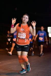 BIB: 29152
                            <button type="button" onclick="openModal(13784705)" class="btn btn-primary btn-sm float-right btn-popup" data-toggle="modal" data-target=".modal-high-quality">
                        <i class="fas fa-shopping-cart"></i> Add to Cart
                    </button>
                                            <button type="button" onclick="isThisMe(13784705, true)" class="btn btn-success btn-sm float-right btn-popup btn-isme hidden" data-toggle="tooltip" data-placement="bottom" title="นี่คือรูปของคุณใช่ไหม คลิกที่นี่เพื่อเอาเข้าอัลบั้ม">
                        <i class="fas fa-plus"></i> Add to album
                    </button>
                    <button type="button" onclick="isThisMe(13784705, false)" class="btn btn-warning btn-sm float-right btn-popup btn-isnotme hidden">
                        <i class="fas fa-ban"></i> Remove from album
                    </button>