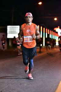 BIB: 22250
                            <button type="button" onclick="openModal(13750678)" class="btn btn-primary btn-sm float-right btn-popup" data-toggle="modal" data-target=".modal-high-quality">
                        <i class="fas fa-shopping-cart"></i> Add to Cart
                    </button>
                                            <button type="button" onclick="isThisMe(13750678, true)" class="btn btn-success btn-sm float-right btn-popup btn-isme hidden" data-toggle="tooltip" data-placement="bottom" title="นี่คือรูปของคุณใช่ไหม คลิกที่นี่เพื่อเอาเข้าอัลบั้ม">
                        <i class="fas fa-plus"></i> Add to album
                    </button>
                    <button type="button" onclick="isThisMe(13750678, false)" class="btn btn-warning btn-sm float-right btn-popup btn-isnotme hidden">
                        <i class="fas fa-ban"></i> Remove from album
                    </button>