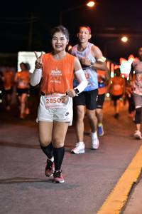 BIB: 28502
                            <button type="button" onclick="openModal(13767813)" class="btn btn-primary btn-sm float-right btn-popup" data-toggle="modal" data-target=".modal-high-quality">
                        <i class="fas fa-shopping-cart"></i> Add to Cart
                    </button>
                                            <button type="button" onclick="isThisMe(13767813, true)" class="btn btn-success btn-sm float-right btn-popup btn-isme hidden" data-toggle="tooltip" data-placement="bottom" title="นี่คือรูปของคุณใช่ไหม คลิกที่นี่เพื่อเอาเข้าอัลบั้ม">
                        <i class="fas fa-plus"></i> Add to album
                    </button>
                    <button type="button" onclick="isThisMe(13767813, false)" class="btn btn-warning btn-sm float-right btn-popup btn-isnotme hidden">
                        <i class="fas fa-ban"></i> Remove from album
                    </button>