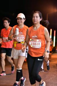 BIB: 077, 212, 23631
                            <button type="button" onclick="openModal(13782087)" class="btn btn-primary btn-sm float-right btn-popup" data-toggle="modal" data-target=".modal-high-quality">
                        <i class="fas fa-shopping-cart"></i> Add to Cart
                    </button>
                                            <button type="button" onclick="isThisMe(13782087, true)" class="btn btn-success btn-sm float-right btn-popup btn-isme hidden" data-toggle="tooltip" data-placement="bottom" title="นี่คือรูปของคุณใช่ไหม คลิกที่นี่เพื่อเอาเข้าอัลบั้ม">
                        <i class="fas fa-plus"></i> Add to album
                    </button>
                    <button type="button" onclick="isThisMe(13782087, false)" class="btn btn-warning btn-sm float-right btn-popup btn-isnotme hidden">
                        <i class="fas fa-ban"></i> Remove from album
                    </button>