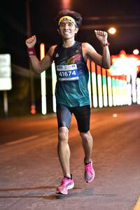 BIB: 41674
                            <button type="button" onclick="openModal(13738019)" class="btn btn-primary btn-sm float-right btn-popup" data-toggle="modal" data-target=".modal-high-quality">
                        <i class="fas fa-shopping-cart"></i> Add to Cart
                    </button>
                                            <button type="button" onclick="isThisMe(13738019, true)" class="btn btn-success btn-sm float-right btn-popup btn-isme hidden" data-toggle="tooltip" data-placement="bottom" title="นี่คือรูปของคุณใช่ไหม คลิกที่นี่เพื่อเอาเข้าอัลบั้ม">
                        <i class="fas fa-plus"></i> Add to album
                    </button>
                    <button type="button" onclick="isThisMe(13738019, false)" class="btn btn-warning btn-sm float-right btn-popup btn-isnotme hidden">
                        <i class="fas fa-ban"></i> Remove from album
                    </button>