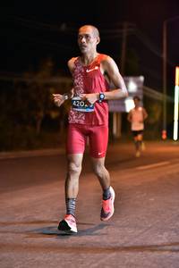 BIB: 420
                            <button type="button" onclick="openModal(13738127)" class="btn btn-primary btn-sm float-right btn-popup" data-toggle="modal" data-target=".modal-high-quality">
                        <i class="fas fa-shopping-cart"></i> Add to Cart
                    </button>
                                            <button type="button" onclick="isThisMe(13738127, true)" class="btn btn-success btn-sm float-right btn-popup btn-isme hidden" data-toggle="tooltip" data-placement="bottom" title="นี่คือรูปของคุณใช่ไหม คลิกที่นี่เพื่อเอาเข้าอัลบั้ม">
                        <i class="fas fa-plus"></i> Add to album
                    </button>
                    <button type="button" onclick="isThisMe(13738127, false)" class="btn btn-warning btn-sm float-right btn-popup btn-isnotme hidden">
                        <i class="fas fa-ban"></i> Remove from album
                    </button>