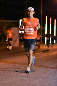 BIB: 25418
                            <button type="button" onclick="openModal(13748962)" class="btn btn-primary btn-sm float-right btn-popup" data-toggle="modal" data-target=".modal-high-quality">
                        <i class="fas fa-shopping-cart"></i> Add to Cart
                    </button>
                                            <button type="button" onclick="isThisMe(13748962, true)" class="btn btn-success btn-sm float-right btn-popup btn-isme hidden" data-toggle="tooltip" data-placement="bottom" title="นี่คือรูปของคุณใช่ไหม คลิกที่นี่เพื่อเอาเข้าอัลบั้ม">
                        <i class="fas fa-plus"></i> Add to album
                    </button>
                    <button type="button" onclick="isThisMe(13748962, false)" class="btn btn-warning btn-sm float-right btn-popup btn-isnotme hidden">
                        <i class="fas fa-ban"></i> Remove from album
                    </button>