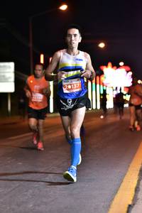 BIB: 20137
                            <button type="button" onclick="openModal(13747783)" class="btn btn-primary btn-sm float-right btn-popup" data-toggle="modal" data-target=".modal-high-quality">
                        <i class="fas fa-shopping-cart"></i> Add to Cart
                    </button>
                                            <button type="button" onclick="isThisMe(13747783, true)" class="btn btn-success btn-sm float-right btn-popup btn-isme hidden" data-toggle="tooltip" data-placement="bottom" title="นี่คือรูปของคุณใช่ไหม คลิกที่นี่เพื่อเอาเข้าอัลบั้ม">
                        <i class="fas fa-plus"></i> Add to album
                    </button>
                    <button type="button" onclick="isThisMe(13747783, false)" class="btn btn-warning btn-sm float-right btn-popup btn-isnotme hidden">
                        <i class="fas fa-ban"></i> Remove from album
                    </button>