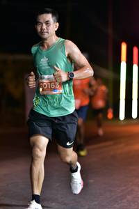 BIB: 20163
                            <button type="button" onclick="openModal(13748811)" class="btn btn-primary btn-sm float-right btn-popup" data-toggle="modal" data-target=".modal-high-quality">
                        <i class="fas fa-shopping-cart"></i> Add to Cart
                    </button>
                                            <button type="button" onclick="isThisMe(13748811, true)" class="btn btn-success btn-sm float-right btn-popup btn-isme hidden" data-toggle="tooltip" data-placement="bottom" title="นี่คือรูปของคุณใช่ไหม คลิกที่นี่เพื่อเอาเข้าอัลบั้ม">
                        <i class="fas fa-plus"></i> Add to album
                    </button>
                    <button type="button" onclick="isThisMe(13748811, false)" class="btn btn-warning btn-sm float-right btn-popup btn-isnotme hidden">
                        <i class="fas fa-ban"></i> Remove from album
                    </button>