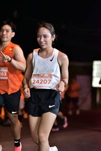BIB: 263, 24207
                            <button type="button" onclick="openModal(13765517)" class="btn btn-primary btn-sm float-right btn-popup" data-toggle="modal" data-target=".modal-high-quality">
                        <i class="fas fa-shopping-cart"></i> Add to Cart
                    </button>
                                            <button type="button" onclick="isThisMe(13765517, true)" class="btn btn-success btn-sm float-right btn-popup btn-isme hidden" data-toggle="tooltip" data-placement="bottom" title="นี่คือรูปของคุณใช่ไหม คลิกที่นี่เพื่อเอาเข้าอัลบั้ม">
                        <i class="fas fa-plus"></i> Add to album
                    </button>
                    <button type="button" onclick="isThisMe(13765517, false)" class="btn btn-warning btn-sm float-right btn-popup btn-isnotme hidden">
                        <i class="fas fa-ban"></i> Remove from album
                    </button>