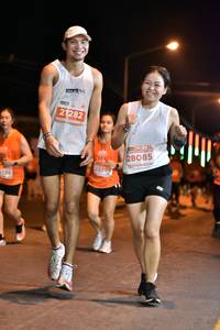 BIB: 21282, 28085, 3739
                            <button type="button" onclick="openModal(13781919)" class="btn btn-primary btn-sm float-right btn-popup" data-toggle="modal" data-target=".modal-high-quality">
                        <i class="fas fa-shopping-cart"></i> Add to Cart
                    </button>
                                            <button type="button" onclick="isThisMe(13781919, true)" class="btn btn-success btn-sm float-right btn-popup btn-isme hidden" data-toggle="tooltip" data-placement="bottom" title="นี่คือรูปของคุณใช่ไหม คลิกที่นี่เพื่อเอาเข้าอัลบั้ม">
                        <i class="fas fa-plus"></i> Add to album
                    </button>
                    <button type="button" onclick="isThisMe(13781919, false)" class="btn btn-warning btn-sm float-right btn-popup btn-isnotme hidden">
                        <i class="fas fa-ban"></i> Remove from album
                    </button>