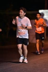 BIB: 20028
                            <button type="button" onclick="openModal(13750906)" class="btn btn-primary btn-sm float-right btn-popup" data-toggle="modal" data-target=".modal-high-quality">
                        <i class="fas fa-shopping-cart"></i> Add to Cart
                    </button>
                                            <button type="button" onclick="isThisMe(13750906, true)" class="btn btn-success btn-sm float-right btn-popup btn-isme hidden" data-toggle="tooltip" data-placement="bottom" title="นี่คือรูปของคุณใช่ไหม คลิกที่นี่เพื่อเอาเข้าอัลบั้ม">
                        <i class="fas fa-plus"></i> Add to album
                    </button>
                    <button type="button" onclick="isThisMe(13750906, false)" class="btn btn-warning btn-sm float-right btn-popup btn-isnotme hidden">
                        <i class="fas fa-ban"></i> Remove from album
                    </button>