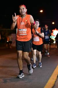 BIB: 25765, 28394
                            <button type="button" onclick="openModal(14309735)" class="btn btn-primary btn-sm float-right btn-popup" data-toggle="modal" data-target=".modal-high-quality">
                        <i class="fas fa-shopping-cart"></i> Add to Cart
                    </button>
                                            <button type="button" onclick="isThisMe(14309735, true)" class="btn btn-success btn-sm float-right btn-popup btn-isme hidden" data-toggle="tooltip" data-placement="bottom" title="นี่คือรูปของคุณใช่ไหม คลิกที่นี่เพื่อเอาเข้าอัลบั้ม">
                        <i class="fas fa-plus"></i> Add to album
                    </button>
                    <button type="button" onclick="isThisMe(14309735, false)" class="btn btn-warning btn-sm float-right btn-popup btn-isnotme hidden">
                        <i class="fas fa-ban"></i> Remove from album
                    </button>