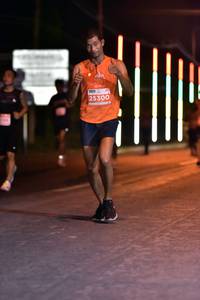 BIB: 25300
                            <button type="button" onclick="openModal(13749026)" class="btn btn-primary btn-sm float-right btn-popup" data-toggle="modal" data-target=".modal-high-quality">
                        <i class="fas fa-shopping-cart"></i> Add to Cart
                    </button>
                                            <button type="button" onclick="isThisMe(13749026, true)" class="btn btn-success btn-sm float-right btn-popup btn-isme hidden" data-toggle="tooltip" data-placement="bottom" title="นี่คือรูปของคุณใช่ไหม คลิกที่นี่เพื่อเอาเข้าอัลบั้ม">
                        <i class="fas fa-plus"></i> Add to album
                    </button>
                    <button type="button" onclick="isThisMe(13749026, false)" class="btn btn-warning btn-sm float-right btn-popup btn-isnotme hidden">
                        <i class="fas fa-ban"></i> Remove from album
                    </button>