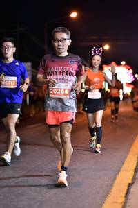 BIB: 5312, 20260, 280
                            <button type="button" onclick="openModal(13761340)" class="btn btn-primary btn-sm float-right btn-popup" data-toggle="modal" data-target=".modal-high-quality">
                        <i class="fas fa-shopping-cart"></i> Add to Cart
                    </button>
                                            <button type="button" onclick="isThisMe(13761340, true)" class="btn btn-success btn-sm float-right btn-popup btn-isme hidden" data-toggle="tooltip" data-placement="bottom" title="นี่คือรูปของคุณใช่ไหม คลิกที่นี่เพื่อเอาเข้าอัลบั้ม">
                        <i class="fas fa-plus"></i> Add to album
                    </button>
                    <button type="button" onclick="isThisMe(13761340, false)" class="btn btn-warning btn-sm float-right btn-popup btn-isnotme hidden">
                        <i class="fas fa-ban"></i> Remove from album
                    </button>