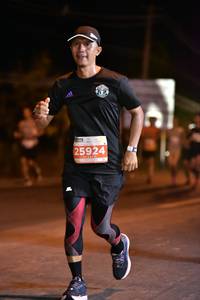 BIB: 25924
                            <button type="button" onclick="openModal(13754885)" class="btn btn-primary btn-sm float-right btn-popup" data-toggle="modal" data-target=".modal-high-quality">
                        <i class="fas fa-shopping-cart"></i> Add to Cart
                    </button>
                                            <button type="button" onclick="isThisMe(13754885, true)" class="btn btn-success btn-sm float-right btn-popup btn-isme hidden" data-toggle="tooltip" data-placement="bottom" title="นี่คือรูปของคุณใช่ไหม คลิกที่นี่เพื่อเอาเข้าอัลบั้ม">
                        <i class="fas fa-plus"></i> Add to album
                    </button>
                    <button type="button" onclick="isThisMe(13754885, false)" class="btn btn-warning btn-sm float-right btn-popup btn-isnotme hidden">
                        <i class="fas fa-ban"></i> Remove from album
                    </button>