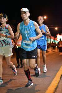 BIB: 13186, 
                            <button type="button" onclick="openModal(14182897)" class="btn btn-primary btn-sm float-right btn-popup" data-toggle="modal" data-target=".modal-high-quality">
                        <i class="fas fa-shopping-cart"></i> Add to Cart
                    </button>
                                            <button type="button" onclick="isThisMe(14182897, true)" class="btn btn-success btn-sm float-right btn-popup btn-isme hidden" data-toggle="tooltip" data-placement="bottom" title="นี่คือรูปของคุณใช่ไหม คลิกที่นี่เพื่อเอาเข้าอัลบั้ม">
                        <i class="fas fa-plus"></i> Add to album
                    </button>
                    <button type="button" onclick="isThisMe(14182897, false)" class="btn btn-warning btn-sm float-right btn-popup btn-isnotme hidden">
                        <i class="fas fa-ban"></i> Remove from album
                    </button>