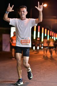 BIB: 20219
                            <button type="button" onclick="openModal(13762634)" class="btn btn-primary btn-sm float-right btn-popup" data-toggle="modal" data-target=".modal-high-quality">
                        <i class="fas fa-shopping-cart"></i> Add to Cart
                    </button>
                                            <button type="button" onclick="isThisMe(13762634, true)" class="btn btn-success btn-sm float-right btn-popup btn-isme hidden" data-toggle="tooltip" data-placement="bottom" title="นี่คือรูปของคุณใช่ไหม คลิกที่นี่เพื่อเอาเข้าอัลบั้ม">
                        <i class="fas fa-plus"></i> Add to album
                    </button>
                    <button type="button" onclick="isThisMe(13762634, false)" class="btn btn-warning btn-sm float-right btn-popup btn-isnotme hidden">
                        <i class="fas fa-ban"></i> Remove from album
                    </button>