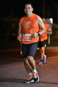 BIB: 2021, 22350
                            <button type="button" onclick="openModal(13751559)" class="btn btn-primary btn-sm float-right btn-popup" data-toggle="modal" data-target=".modal-high-quality">
                        <i class="fas fa-shopping-cart"></i> Add to Cart
                    </button>
                                            <button type="button" onclick="isThisMe(13751559, true)" class="btn btn-success btn-sm float-right btn-popup btn-isme hidden" data-toggle="tooltip" data-placement="bottom" title="นี่คือรูปของคุณใช่ไหม คลิกที่นี่เพื่อเอาเข้าอัลบั้ม">
                        <i class="fas fa-plus"></i> Add to album
                    </button>
                    <button type="button" onclick="isThisMe(13751559, false)" class="btn btn-warning btn-sm float-right btn-popup btn-isnotme hidden">
                        <i class="fas fa-ban"></i> Remove from album
                    </button>