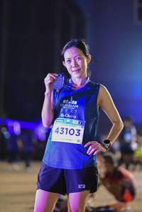 BIB: 43103
                            <button type="button" onclick="openModal(14336444)" class="btn btn-primary btn-sm float-right btn-popup" data-toggle="modal" data-target=".modal-high-quality">
                        <i class="fas fa-shopping-cart"></i> Add to Cart
                    </button>
                                            <button type="button" onclick="isThisMe(14336444, true)" class="btn btn-success btn-sm float-right btn-popup btn-isme hidden" data-toggle="tooltip" data-placement="bottom" title="นี่คือรูปของคุณใช่ไหม คลิกที่นี่เพื่อเอาเข้าอัลบั้ม">
                        <i class="fas fa-plus"></i> Add to album
                    </button>
                    <button type="button" onclick="isThisMe(14336444, false)" class="btn btn-warning btn-sm float-right btn-popup btn-isnotme hidden">
                        <i class="fas fa-ban"></i> Remove from album
                    </button>