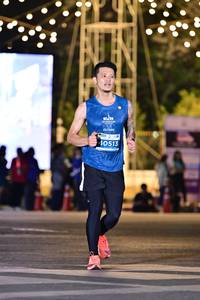 BIB: 40513
                            <button type="button" onclick="openModal(14998364)" class="btn btn-primary btn-sm float-right btn-popup" data-toggle="modal" data-target=".modal-high-quality">
                        <i class="fas fa-shopping-cart"></i> Add to Cart
                    </button>
                                            <button type="button" onclick="isThisMe(14998364, true)" class="btn btn-success btn-sm float-right btn-popup btn-isme hidden" data-toggle="tooltip" data-placement="bottom" title="นี่คือรูปของคุณใช่ไหม คลิกที่นี่เพื่อเอาเข้าอัลบั้ม">
                        <i class="fas fa-plus"></i> Add to album
                    </button>
                    <button type="button" onclick="isThisMe(14998364, false)" class="btn btn-warning btn-sm float-right btn-popup btn-isnotme hidden">
                        <i class="fas fa-ban"></i> Remove from album
                    </button>
