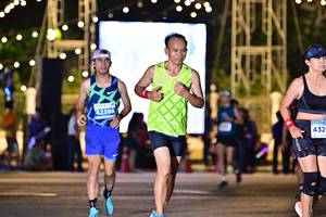BIB: 42386, 432
                            <button type="button" onclick="openModal(14995326)" class="btn btn-primary btn-sm float-right btn-popup" data-toggle="modal" data-target=".modal-high-quality">
                        <i class="fas fa-shopping-cart"></i> Add to Cart
                    </button>
                                            <button type="button" onclick="isThisMe(14995326, true)" class="btn btn-success btn-sm float-right btn-popup btn-isme hidden" data-toggle="tooltip" data-placement="bottom" title="นี่คือรูปของคุณใช่ไหม คลิกที่นี่เพื่อเอาเข้าอัลบั้ม">
                        <i class="fas fa-plus"></i> Add to album
                    </button>
                    <button type="button" onclick="isThisMe(14995326, false)" class="btn btn-warning btn-sm float-right btn-popup btn-isnotme hidden">
                        <i class="fas fa-ban"></i> Remove from album
                    </button>
