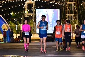 BIB: 6151, 25826, 42777, 345
                            <button type="button" onclick="openModal(14983996)" class="btn btn-primary btn-sm float-right btn-popup" data-toggle="modal" data-target=".modal-high-quality">
                        <i class="fas fa-shopping-cart"></i> Add to Cart
                    </button>
                                            <button type="button" onclick="isThisMe(14983996, true)" class="btn btn-success btn-sm float-right btn-popup btn-isme hidden" data-toggle="tooltip" data-placement="bottom" title="นี่คือรูปของคุณใช่ไหม คลิกที่นี่เพื่อเอาเข้าอัลบั้ม">
                        <i class="fas fa-plus"></i> Add to album
                    </button>
                    <button type="button" onclick="isThisMe(14983996, false)" class="btn btn-warning btn-sm float-right btn-popup btn-isnotme hidden">
                        <i class="fas fa-ban"></i> Remove from album
                    </button>