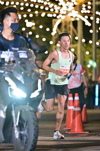 BIB: 6446
                            <button type="button" onclick="openModal(15715781)" class="btn btn-primary btn-sm float-right btn-popup" data-toggle="modal" data-target=".modal-high-quality">
                        <i class="fas fa-shopping-cart"></i> Add to Cart
                    </button>
                                            <button type="button" onclick="isThisMe(15715781, true)" class="btn btn-success btn-sm float-right btn-popup btn-isme hidden" data-toggle="tooltip" data-placement="bottom" title="นี่คือรูปของคุณใช่ไหม คลิกที่นี่เพื่อเอาเข้าอัลบั้ม">
                        <i class="fas fa-plus"></i> Add to album
                    </button>
                    <button type="button" onclick="isThisMe(15715781, false)" class="btn btn-warning btn-sm float-right btn-popup btn-isnotme hidden">
                        <i class="fas fa-ban"></i> Remove from album
                    </button>