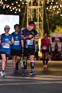 BIB: 273, 40332, 3284
                            <button type="button" onclick="openModal(15004061)" class="btn btn-primary btn-sm float-right btn-popup" data-toggle="modal" data-target=".modal-high-quality">
                        <i class="fas fa-shopping-cart"></i> Add to Cart
                    </button>
                                            <button type="button" onclick="isThisMe(15004061, true)" class="btn btn-success btn-sm float-right btn-popup btn-isme hidden" data-toggle="tooltip" data-placement="bottom" title="นี่คือรูปของคุณใช่ไหม คลิกที่นี่เพื่อเอาเข้าอัลบั้ม">
                        <i class="fas fa-plus"></i> Add to album
                    </button>
                    <button type="button" onclick="isThisMe(15004061, false)" class="btn btn-warning btn-sm float-right btn-popup btn-isnotme hidden">
                        <i class="fas fa-ban"></i> Remove from album
                    </button>