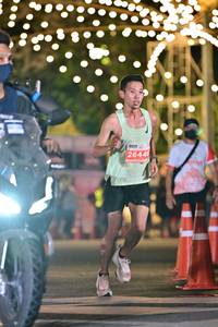 BIB: 26446
                            <button type="button" onclick="openModal(15715780)" class="btn btn-primary btn-sm float-right btn-popup" data-toggle="modal" data-target=".modal-high-quality">
                        <i class="fas fa-shopping-cart"></i> Add to Cart
                    </button>
                                            <button type="button" onclick="isThisMe(15715780, true)" class="btn btn-success btn-sm float-right btn-popup btn-isme hidden" data-toggle="tooltip" data-placement="bottom" title="นี่คือรูปของคุณใช่ไหม คลิกที่นี่เพื่อเอาเข้าอัลบั้ม">
                        <i class="fas fa-plus"></i> Add to album
                    </button>
                    <button type="button" onclick="isThisMe(15715780, false)" class="btn btn-warning btn-sm float-right btn-popup btn-isnotme hidden">
                        <i class="fas fa-ban"></i> Remove from album
                    </button>