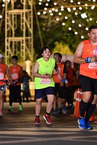 BIB: 269, 28103
                            <button type="button" onclick="openModal(14987661)" class="btn btn-primary btn-sm float-right btn-popup" data-toggle="modal" data-target=".modal-high-quality">
                        <i class="fas fa-shopping-cart"></i> Add to Cart
                    </button>
                                            <button type="button" onclick="isThisMe(14987661, true)" class="btn btn-success btn-sm float-right btn-popup btn-isme hidden" data-toggle="tooltip" data-placement="bottom" title="นี่คือรูปของคุณใช่ไหม คลิกที่นี่เพื่อเอาเข้าอัลบั้ม">
                        <i class="fas fa-plus"></i> Add to album
                    </button>
                    <button type="button" onclick="isThisMe(14987661, false)" class="btn btn-warning btn-sm float-right btn-popup btn-isnotme hidden">
                        <i class="fas fa-ban"></i> Remove from album
                    </button>