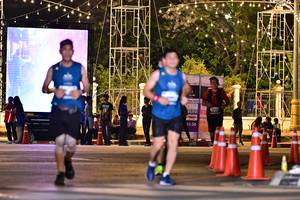 BIB: 2544, 2100, 0300
                            <button type="button" onclick="openModal(14996419)" class="btn btn-primary btn-sm float-right btn-popup" data-toggle="modal" data-target=".modal-high-quality">
                        <i class="fas fa-shopping-cart"></i> Add to Cart
                    </button>
                                            <button type="button" onclick="isThisMe(14996419, true)" class="btn btn-success btn-sm float-right btn-popup btn-isme hidden" data-toggle="tooltip" data-placement="bottom" title="นี่คือรูปของคุณใช่ไหม คลิกที่นี่เพื่อเอาเข้าอัลบั้ม">
                        <i class="fas fa-plus"></i> Add to album
                    </button>
                    <button type="button" onclick="isThisMe(14996419, false)" class="btn btn-warning btn-sm float-right btn-popup btn-isnotme hidden">
                        <i class="fas fa-ban"></i> Remove from album
                    </button>