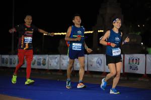 BIB: 42338, 41000, 42955
                            <button type="button" onclick="openModal(14783246)" class="btn btn-primary btn-sm float-right btn-popup" data-toggle="modal" data-target=".modal-high-quality">
                        <i class="fas fa-shopping-cart"></i> Add to Cart
                    </button>
                                            <button type="button" onclick="isThisMe(14783246, true)" class="btn btn-success btn-sm float-right btn-popup btn-isme hidden" data-toggle="tooltip" data-placement="bottom" title="นี่คือรูปของคุณใช่ไหม คลิกที่นี่เพื่อเอาเข้าอัลบั้ม">
                        <i class="fas fa-plus"></i> Add to album
                    </button>
                    <button type="button" onclick="isThisMe(14783246, false)" class="btn btn-warning btn-sm float-right btn-popup btn-isnotme hidden">
                        <i class="fas fa-ban"></i> Remove from album
                    </button>