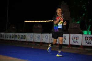 BIB: 4648, 1010
                            <button type="button" onclick="openModal(14792411)" class="btn btn-primary btn-sm float-right btn-popup" data-toggle="modal" data-target=".modal-high-quality">
                        <i class="fas fa-shopping-cart"></i> Add to Cart
                    </button>
                                            <button type="button" onclick="isThisMe(14792411, true)" class="btn btn-success btn-sm float-right btn-popup btn-isme hidden" data-toggle="tooltip" data-placement="bottom" title="นี่คือรูปของคุณใช่ไหม คลิกที่นี่เพื่อเอาเข้าอัลบั้ม">
                        <i class="fas fa-plus"></i> Add to album
                    </button>
                    <button type="button" onclick="isThisMe(14792411, false)" class="btn btn-warning btn-sm float-right btn-popup btn-isnotme hidden">
                        <i class="fas fa-ban"></i> Remove from album
                    </button>