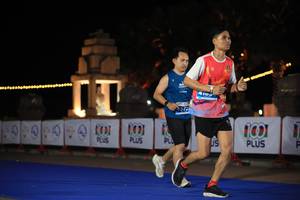 BIB: 4105
                            <button type="button" onclick="openModal(15021103)" class="btn btn-primary btn-sm float-right btn-popup" data-toggle="modal" data-target=".modal-high-quality">
                        <i class="fas fa-shopping-cart"></i> Add to Cart
                    </button>
                                            <button type="button" onclick="isThisMe(15021103, true)" class="btn btn-success btn-sm float-right btn-popup btn-isme hidden" data-toggle="tooltip" data-placement="bottom" title="นี่คือรูปของคุณใช่ไหม คลิกที่นี่เพื่อเอาเข้าอัลบั้ม">
                        <i class="fas fa-plus"></i> Add to album
                    </button>
                    <button type="button" onclick="isThisMe(15021103, false)" class="btn btn-warning btn-sm float-right btn-popup btn-isnotme hidden">
                        <i class="fas fa-ban"></i> Remove from album
                    </button>