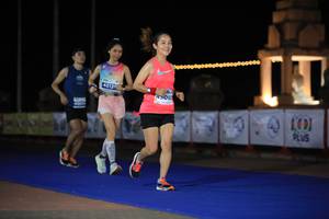 BIB: 4512, 4509, 45404
                            <button type="button" onclick="openModal(15014756)" class="btn btn-primary btn-sm float-right btn-popup" data-toggle="modal" data-target=".modal-high-quality">
                        <i class="fas fa-shopping-cart"></i> Add to Cart
                    </button>
                                            <button type="button" onclick="isThisMe(15014756, true)" class="btn btn-success btn-sm float-right btn-popup btn-isme hidden" data-toggle="tooltip" data-placement="bottom" title="นี่คือรูปของคุณใช่ไหม คลิกที่นี่เพื่อเอาเข้าอัลบั้ม">
                        <i class="fas fa-plus"></i> Add to album
                    </button>
                    <button type="button" onclick="isThisMe(15014756, false)" class="btn btn-warning btn-sm float-right btn-popup btn-isnotme hidden">
                        <i class="fas fa-ban"></i> Remove from album
                    </button>