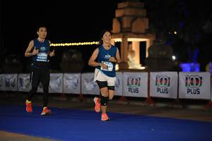 BIB: 46889, 948, 100
                            <button type="button" onclick="openModal(15014598)" class="btn btn-primary btn-sm float-right btn-popup" data-toggle="modal" data-target=".modal-high-quality">
                        <i class="fas fa-shopping-cart"></i> Add to Cart
                    </button>
                                            <button type="button" onclick="isThisMe(15014598, true)" class="btn btn-success btn-sm float-right btn-popup btn-isme hidden" data-toggle="tooltip" data-placement="bottom" title="นี่คือรูปของคุณใช่ไหม คลิกที่นี่เพื่อเอาเข้าอัลบั้ม">
                        <i class="fas fa-plus"></i> Add to album
                    </button>
                    <button type="button" onclick="isThisMe(15014598, false)" class="btn btn-warning btn-sm float-right btn-popup btn-isnotme hidden">
                        <i class="fas fa-ban"></i> Remove from album
                    </button>