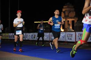 BIB: 41716, 4790, 107
                            <button type="button" onclick="openModal(15035164)" class="btn btn-primary btn-sm float-right btn-popup" data-toggle="modal" data-target=".modal-high-quality">
                        <i class="fas fa-shopping-cart"></i> Add to Cart
                    </button>
                                            <button type="button" onclick="isThisMe(15035164, true)" class="btn btn-success btn-sm float-right btn-popup btn-isme hidden" data-toggle="tooltip" data-placement="bottom" title="นี่คือรูปของคุณใช่ไหม คลิกที่นี่เพื่อเอาเข้าอัลบั้ม">
                        <i class="fas fa-plus"></i> Add to album
                    </button>
                    <button type="button" onclick="isThisMe(15035164, false)" class="btn btn-warning btn-sm float-right btn-popup btn-isnotme hidden">
                        <i class="fas fa-ban"></i> Remove from album
                    </button>