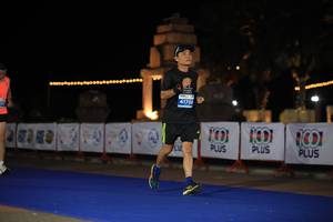 BIB: 41708, 100
                            <button type="button" onclick="openModal(15043153)" class="btn btn-primary btn-sm float-right btn-popup" data-toggle="modal" data-target=".modal-high-quality">
                        <i class="fas fa-shopping-cart"></i> Add to Cart
                    </button>
                                            <button type="button" onclick="isThisMe(15043153, true)" class="btn btn-success btn-sm float-right btn-popup btn-isme hidden" data-toggle="tooltip" data-placement="bottom" title="นี่คือรูปของคุณใช่ไหม คลิกที่นี่เพื่อเอาเข้าอัลบั้ม">
                        <i class="fas fa-plus"></i> Add to album
                    </button>
                    <button type="button" onclick="isThisMe(15043153, false)" class="btn btn-warning btn-sm float-right btn-popup btn-isnotme hidden">
                        <i class="fas fa-ban"></i> Remove from album
                    </button>