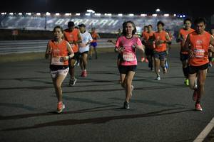 BIB: 0770, 28500
                            <button type="button" onclick="openModal(15276066)" class="btn btn-primary btn-sm float-right btn-popup" data-toggle="modal" data-target=".modal-high-quality">
                        <i class="fas fa-shopping-cart"></i> Add to Cart
                    </button>
                                            <button type="button" onclick="isThisMe(15276066, true)" class="btn btn-success btn-sm float-right btn-popup btn-isme hidden" data-toggle="tooltip" data-placement="bottom" title="นี่คือรูปของคุณใช่ไหม คลิกที่นี่เพื่อเอาเข้าอัลบั้ม">
                        <i class="fas fa-plus"></i> Add to album
                    </button>
                    <button type="button" onclick="isThisMe(15276066, false)" class="btn btn-warning btn-sm float-right btn-popup btn-isnotme hidden">
                        <i class="fas fa-ban"></i> Remove from album
                    </button>