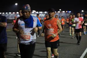 BIB: 20590, 27253
                            <button type="button" onclick="openModal(15277799)" class="btn btn-primary btn-sm float-right btn-popup" data-toggle="modal" data-target=".modal-high-quality">
                        <i class="fas fa-shopping-cart"></i> Add to Cart
                    </button>
                                            <button type="button" onclick="isThisMe(15277799, true)" class="btn btn-success btn-sm float-right btn-popup btn-isme hidden" data-toggle="tooltip" data-placement="bottom" title="นี่คือรูปของคุณใช่ไหม คลิกที่นี่เพื่อเอาเข้าอัลบั้ม">
                        <i class="fas fa-plus"></i> Add to album
                    </button>
                    <button type="button" onclick="isThisMe(15277799, false)" class="btn btn-warning btn-sm float-right btn-popup btn-isnotme hidden">
                        <i class="fas fa-ban"></i> Remove from album
                    </button>