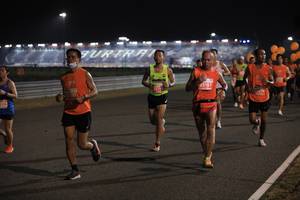 BIB: 25187, 257
                            <button type="button" onclick="openModal(15273813)" class="btn btn-primary btn-sm float-right btn-popup" data-toggle="modal" data-target=".modal-high-quality">
                        <i class="fas fa-shopping-cart"></i> Add to Cart
                    </button>
                                            <button type="button" onclick="isThisMe(15273813, true)" class="btn btn-success btn-sm float-right btn-popup btn-isme hidden" data-toggle="tooltip" data-placement="bottom" title="นี่คือรูปของคุณใช่ไหม คลิกที่นี่เพื่อเอาเข้าอัลบั้ม">
                        <i class="fas fa-plus"></i> Add to album
                    </button>
                    <button type="button" onclick="isThisMe(15273813, false)" class="btn btn-warning btn-sm float-right btn-popup btn-isnotme hidden">
                        <i class="fas fa-ban"></i> Remove from album
                    </button>