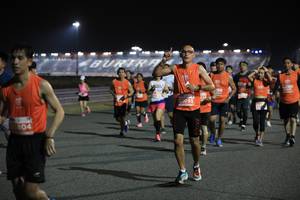 BIB: 2095, 25804
                            <button type="button" onclick="openModal(15277709)" class="btn btn-primary btn-sm float-right btn-popup" data-toggle="modal" data-target=".modal-high-quality">
                        <i class="fas fa-shopping-cart"></i> Add to Cart
                    </button>
                                            <button type="button" onclick="isThisMe(15277709, true)" class="btn btn-success btn-sm float-right btn-popup btn-isme hidden" data-toggle="tooltip" data-placement="bottom" title="นี่คือรูปของคุณใช่ไหม คลิกที่นี่เพื่อเอาเข้าอัลบั้ม">
                        <i class="fas fa-plus"></i> Add to album
                    </button>
                    <button type="button" onclick="isThisMe(15277709, false)" class="btn btn-warning btn-sm float-right btn-popup btn-isnotme hidden">
                        <i class="fas fa-ban"></i> Remove from album
                    </button>