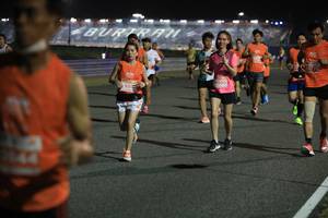 BIB: 8500
                            <button type="button" onclick="openModal(15276020)" class="btn btn-primary btn-sm float-right btn-popup" data-toggle="modal" data-target=".modal-high-quality">
                        <i class="fas fa-shopping-cart"></i> Add to Cart
                    </button>
                                            <button type="button" onclick="isThisMe(15276020, true)" class="btn btn-success btn-sm float-right btn-popup btn-isme hidden" data-toggle="tooltip" data-placement="bottom" title="นี่คือรูปของคุณใช่ไหม คลิกที่นี่เพื่อเอาเข้าอัลบั้ม">
                        <i class="fas fa-plus"></i> Add to album
                    </button>
                    <button type="button" onclick="isThisMe(15276020, false)" class="btn btn-warning btn-sm float-right btn-popup btn-isnotme hidden">
                        <i class="fas fa-ban"></i> Remove from album
                    </button>